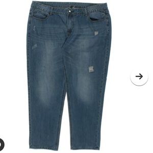 Chic distressed jeans in EUC!